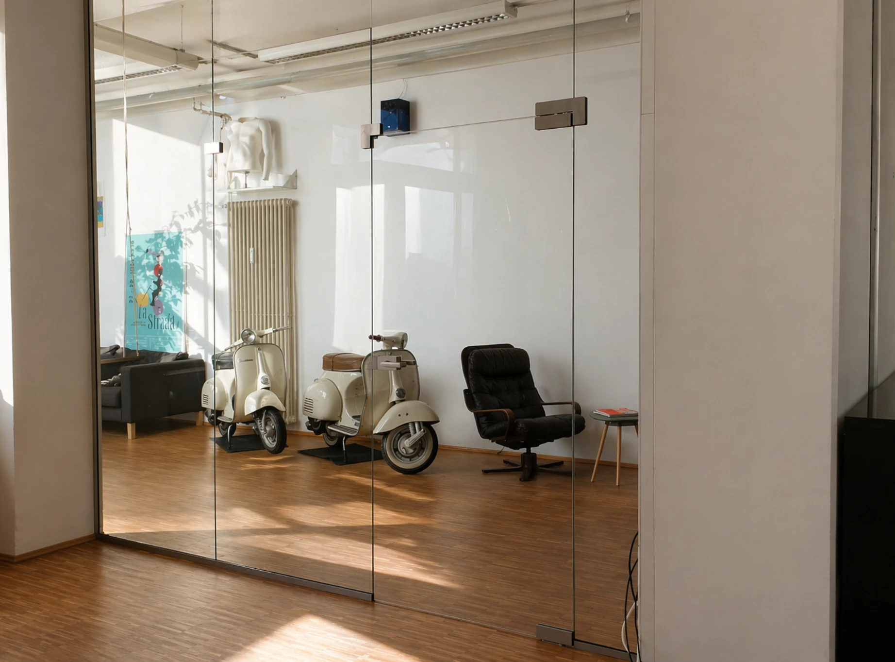 Glastrennwände für Büro und Praxis - Glaserei Andreas Asam
